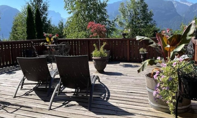 Chatillon-sur-Cluses Appartement | APPART’ DANS CHALET AU CALME VUE IMPRENABLE ALPES