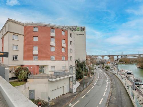 Le Port sous la Lune Appartement | Appart'hotel Vacancéole Paris Quai de Marne