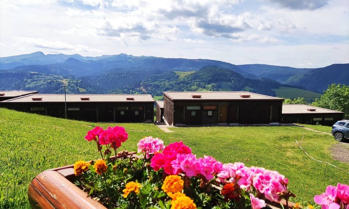 Murat-le-Quaire Appartement | Appart lumineux en pleine nature