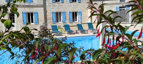 Chaniers Maison | Appart' Nature L'ESCALE - Saintes - Piscine, Parking, Terrasse, Wifi