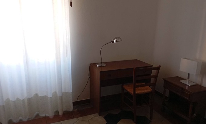 Alessandria Appartement | Appartament 120m2, 3 Rooms Historic Center next to Genoa Square park easy