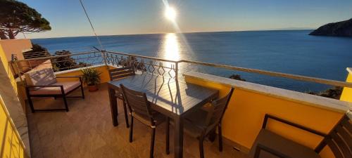 Moneglia Appartement | Appartamenti Enrica with amazing view