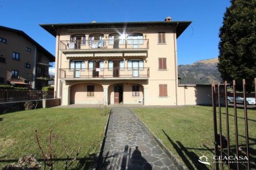 Rovetta Appartement | appartamento belvedere