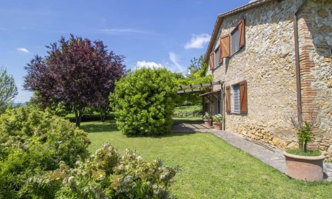 Montoro Maison | Appartamento Del Re by Interhome