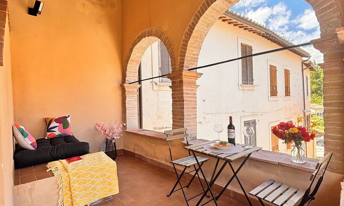 Scopoli Appartement | House in Umbria near Rasiglia, Assisi, Foligno, Perugia