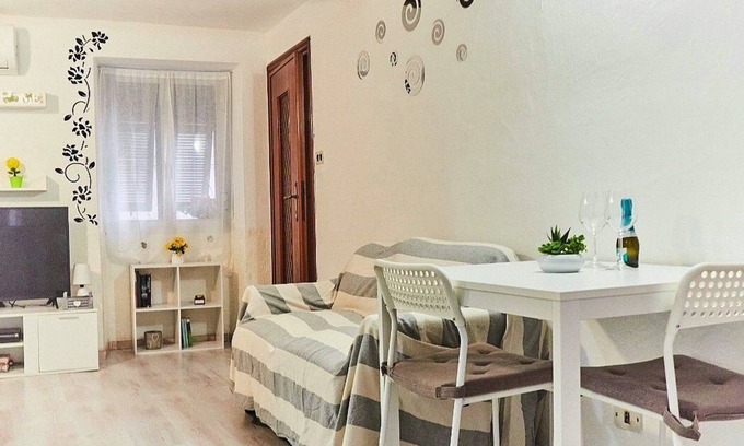 Badalucco Appartement | Appartamento Marzio: A graceful apartment located in a characteristic village, with Free WI-FI.