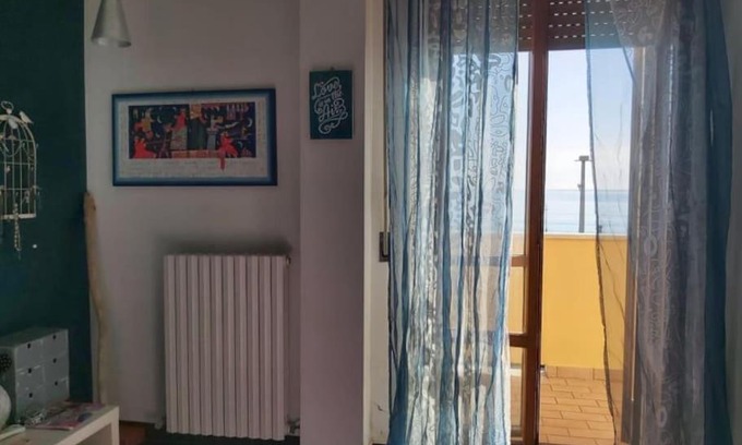 Porto Sant'Elpidio Appartement | Appartamento moderno primissima fila mare