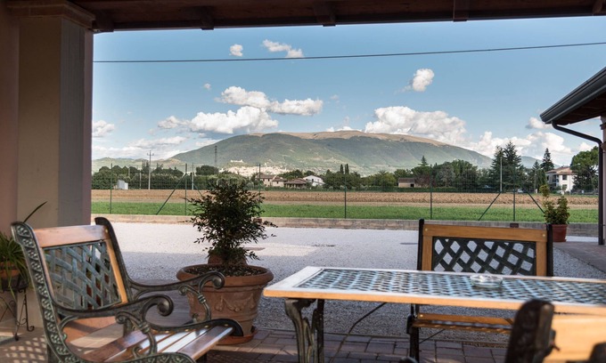 Bastia Umbra Appartement | Appartamento per Famiglie con Cucina Privata