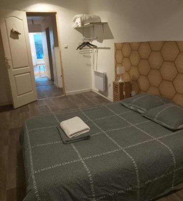 Saint-Leonard-de-Noblat Appartement | Appartement entier 1