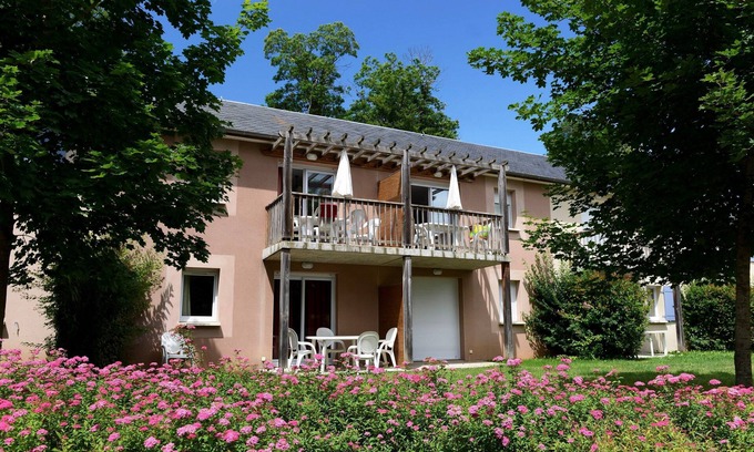 Rignac Copropriété | Appartement à Rignac | 600m des Commerces + Parking Gratuit!