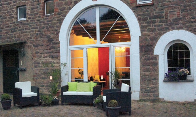 Kalletal Appartement | Appartement 1 im Erdgeschoss Hinter Historischen Bruchsteinwänden