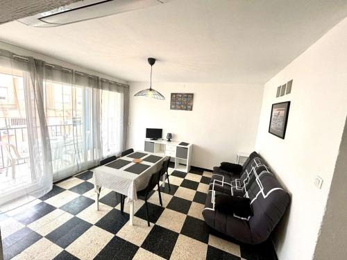 Port-la-Nouvelle Appartement | Appartement 2 Pièces, Terrasse Vue Mer, Parking Privé - FR-1-229C-108