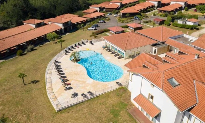 Cassen Appartement | Appartement 3 étoiles - Piscine - ccbbdde