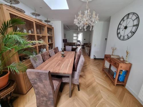 Vilvoorde Appartement | Appartement 3 chambres Centre Vilvoorde Bruxelles BrusselsAirport Expo NATO Anvers Wifi Free Parking