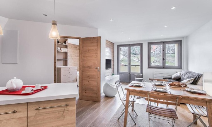 Megeve Appartement | Appartement 3 pièces au centre de Megève, balcon, proche télécabine, Wifi, idéal pour 4 personnes - FR-1-453-53