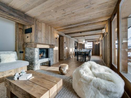 Les Almes Appartement | Appartement 4 chambres à Tignes le Lac, proche des pistes, cheminée, parking couvert - FR-1-641-20