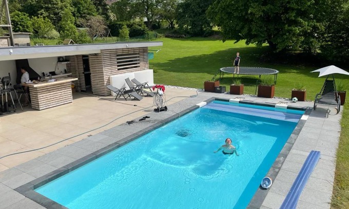 Sart-Dames-Avelines Appartement | Appartement 5 personnes avec accès piscine et jacuzzi