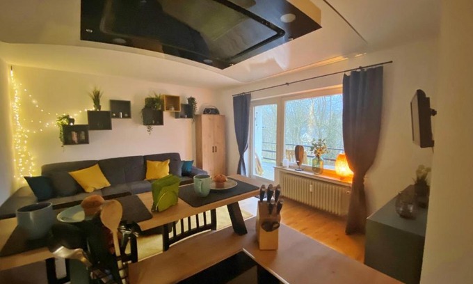 Schwalefeld Appartement | Appartement Aussen PFUI - Innen HUI