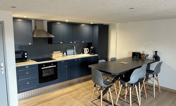 Deux Vallees Vertes Appartement | Appartement avec tous commerces à 2 mn à pieds