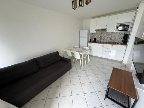 Grigny Appartement | Appartement Balcon - Une chambre - Centre Grigny