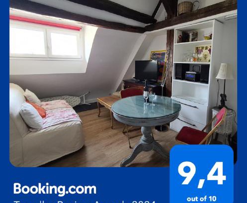 Quartier de la Place-Vendome Appartement | Appartement Cœur de Paris avec vue sur les toits