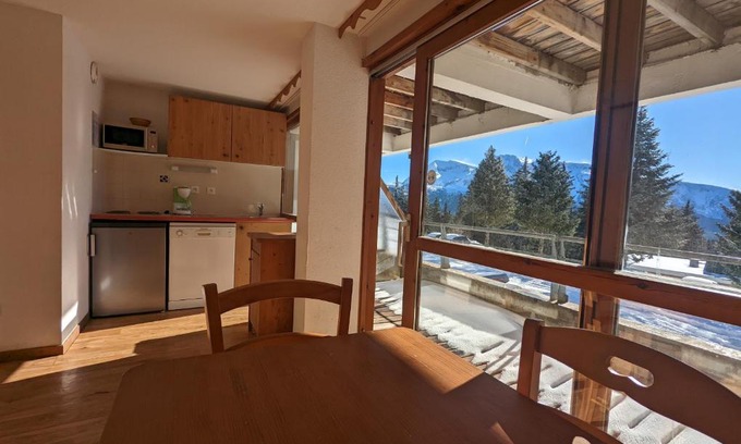 Chamrousse Appartement | Appartement Chamrousse, 4 personnes - Village du Bachat