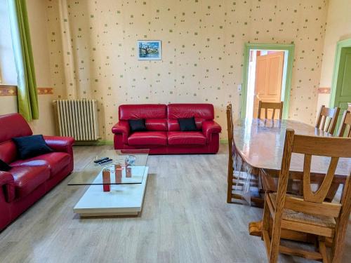 Travexin Maison | Appartement charmant au pied du Plateau des Mille Etangs à Mélisey - FR-1-583-425