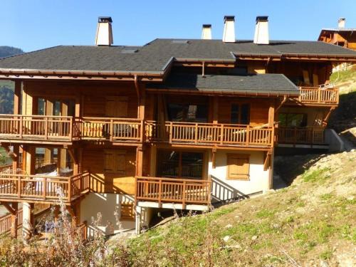 Beaufort Appartement | Appartement cosy 2 chambres à Arêches, cuisine équipée et terrasse - FR-1-342-203