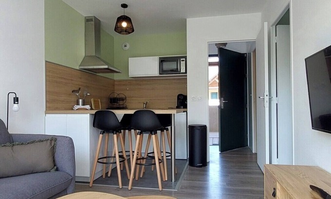 Saint-Gatien-des-Bois Appartement | Appartement cosy 5 mins Honfleur piscine terrasse