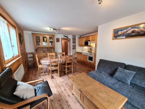 Areches Appartement | Appartement cosy, 8 personnes, 3 chambres - MONTA01