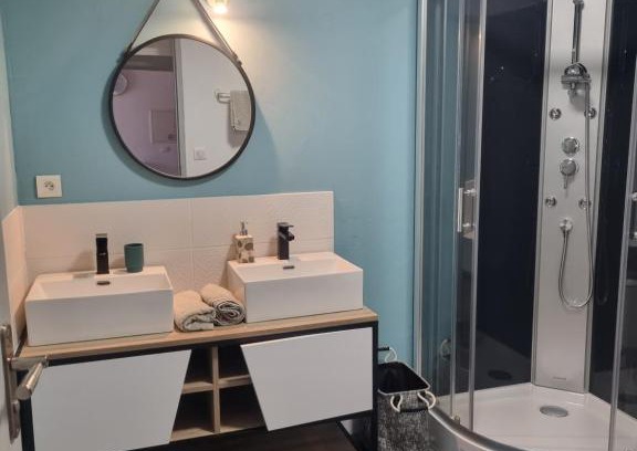 Moncey Appartement | APPARTEMENT COSY