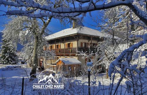 Montriond Appartement | Appartement dans chalet 5 chambres 130 m2 centre village