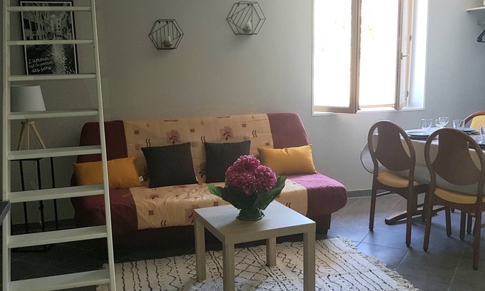 Saint-Nectaire Appartement | Appartement duplex avec vue sur la montagne