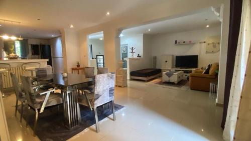 Annaba Appartement | Appartement Duplex T3 Bien Situé