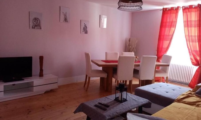 Clairvaux-les-Lacs Appartement | Appartement entre Lacs et Montagnes