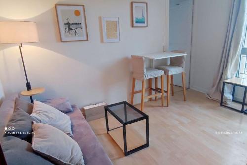 Le Pre-Saint-Gervais Appartement | Appartement Cosy and Quiet Paris Villette