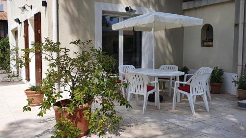 Velleron Appartement | Appartement indépendant dans maison individuelle