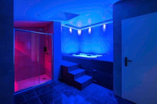 Francheville Le Bas Appartement | Appartement jacuzzi hammam
