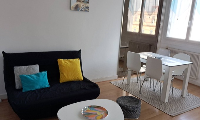 Troyes Appartement | Appartement Le Gambetta - Centre Ville Troyes # WIFI