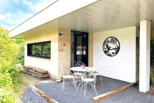 Crevic Appartement | Appartement, Nature, Relaxation et Demi-Pension Possible