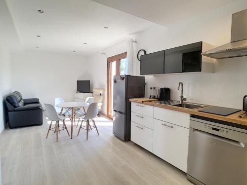 Clairvaux-les-Lacs Appartement | Appartement près du lac