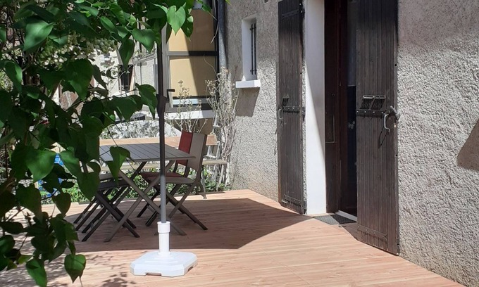 Gap Appartement | Appartement RDC de 63 m², 2 / 4 pers, garage & espace vert privatif.
