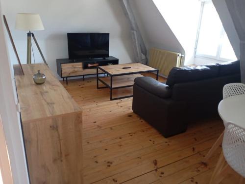 Tulle Appartement | Appartement renové 46m2 - Climatisé, Calme et proche commodités