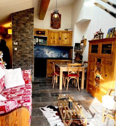 Flumet Appartement | Appartement Schuss II vue montagne au pied des pistes