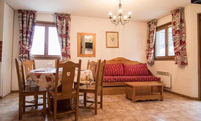 Val Cenis Appartement | Appartement spacieux au pied des pistes pour 6 personnes, Lanslevillard-Val Cenis - FR-1-508-11