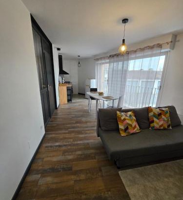 Muret Appartement | 'Appartement spacieux, ultra central-Gare et centre 1 mn a pied'