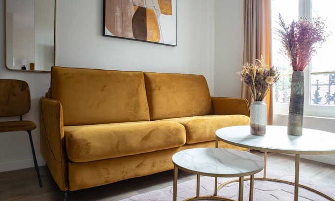 Levallois-Perret Appartement | Appartement Supérieur: two-Bedroom with WiFi & AC Near Paris