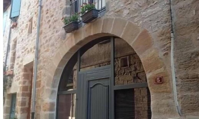 Capdenac-Le-Haut Appartement | Appartement T2 Avec Terrasse Dans Village Médiéval-capdenac LE Haut