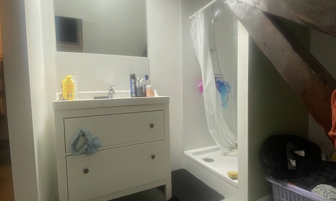 Saint-Nicolas Appartement | appartement très chaleureux situez au dernier étage de plusieurs logements
