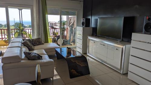 Koungou Appartement | Appartement TUWA